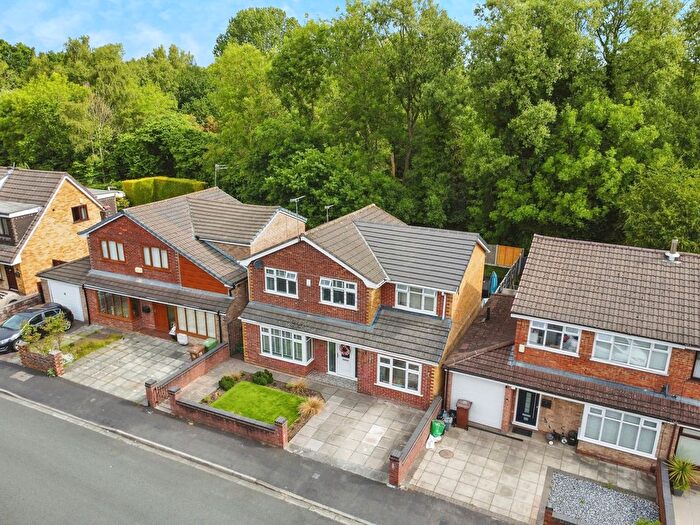 4 Bedroom Detached House For Sale In Renfrew Avenue, St. Helens, Merseyside, WA11