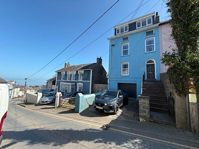 4 Bedroom Cottage For Sale In Church Street, New Quay, SA45