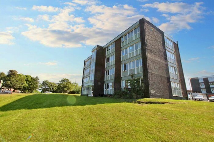 2 Bedroom Flat To Rent In St. Keverne Square, Kenton, Newcastle Upon Tyne, Tyne And Wear, NE5