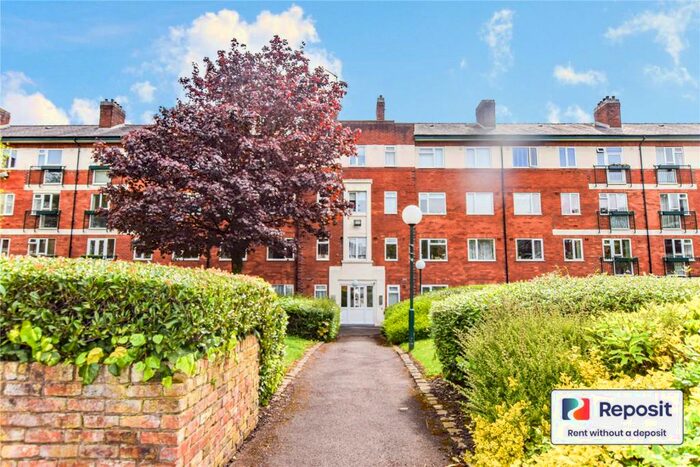2 Bedroom Apartment To Rent In Redmires Court, St James Park, Salford, M5