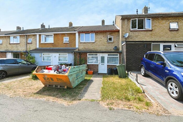 2 Bedroom Terraced House For Sale In Waldegrave, Basildon, Essex, SS16