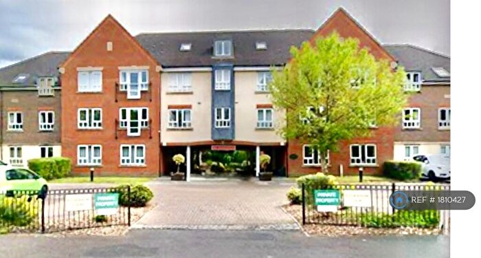 1 Bedroom Flat To Rent In Windermere Court, Carshalton, SM5