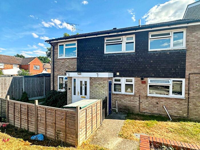 2 Bedroom Flat For Sale In Wagon Mead, Hatfield Heath, Bishop's Stortford, CM22