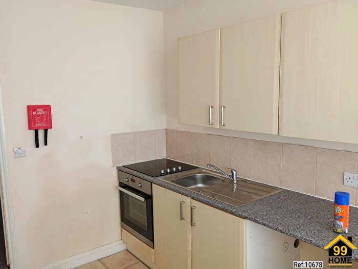 1 Bedroom Flat To Rent In West Street, Weston-super-Mare, North Somerset, BS29