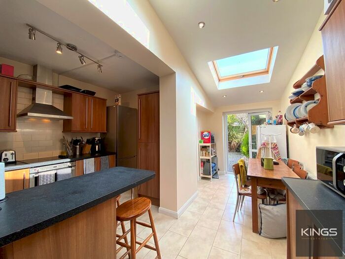 5 Bedroom Terraced House To Rent In Bath Road, Southsea, PO4