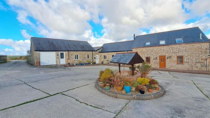 3 Bedroom Barn Conversion For Sale In Burras, Wendron, Helston, TR13