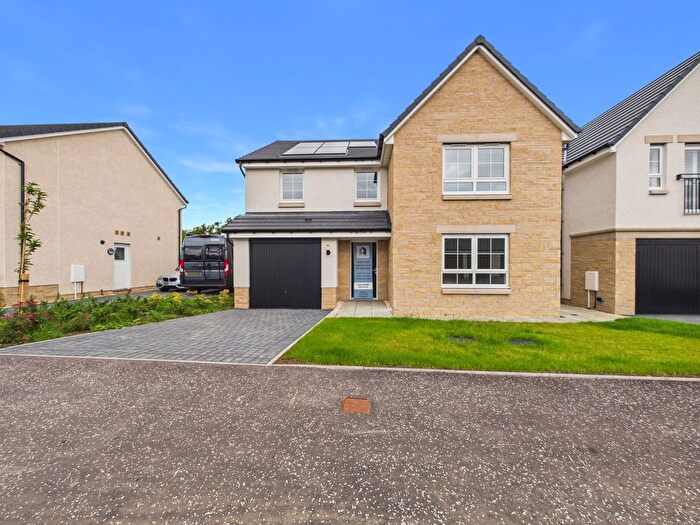 4 Bedroom Detached House For Sale In Archibald Hood Crescent, Rosewell, Midlothian, EH24