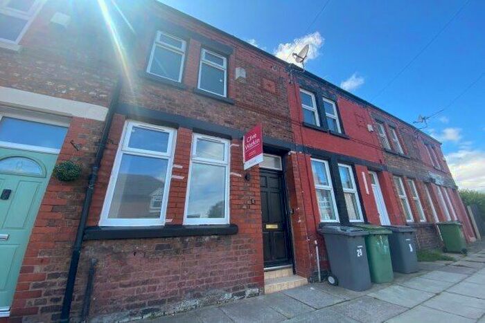 2 Bedroom Property To Rent In Hinderton Road, Birkenhead, CH41