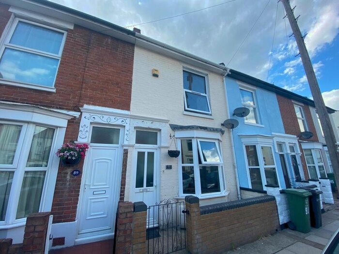 3 Bedroom House To Rent In Sutherland Road, Southsea, PO4