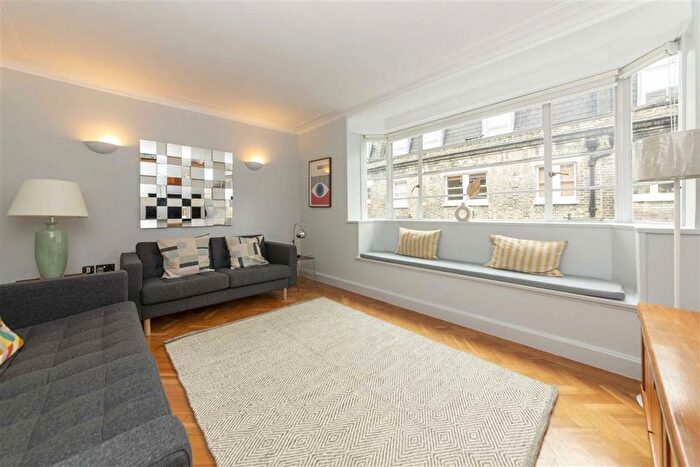 2 Bedroom Flat For Sale In Gower Mews, Fitzrovia, WC1E