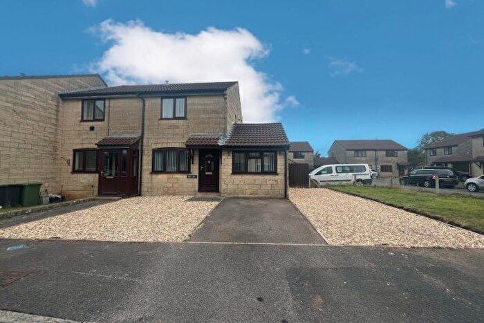 2 Bedroom Property To Rent In Yate, Bristol, BS37