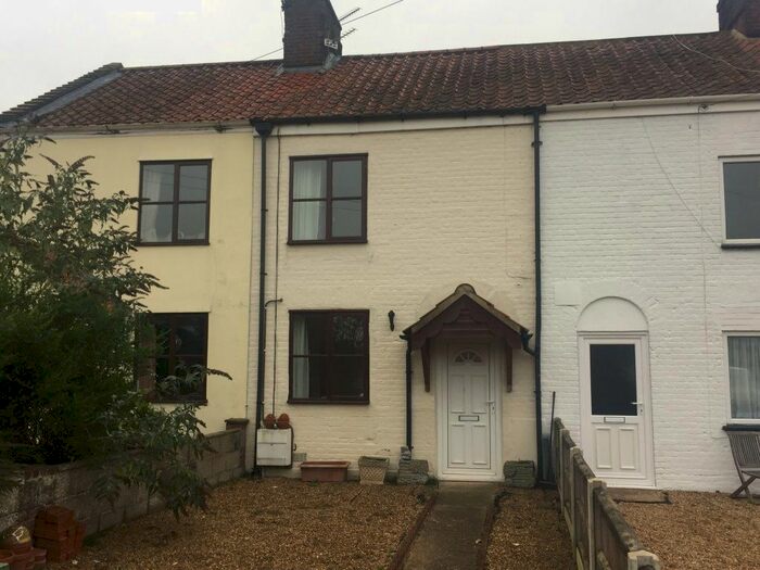 2 Bedroom Cottage To Rent In Holt Road, Horsford, Norwich, NR10