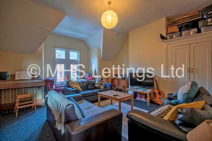 4 Bedroom Flat To Rent In Flat D, Regent Lodge, Leeds, LS6