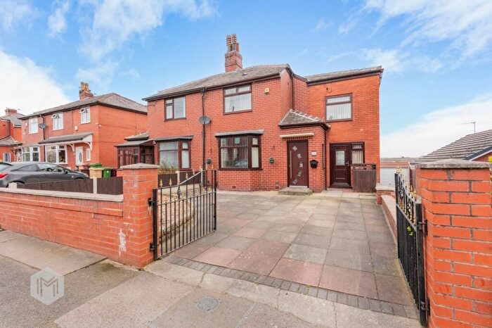 3 Bedroom Semi-Detached House For Sale In Plodder Lane, Farnworth, BL4