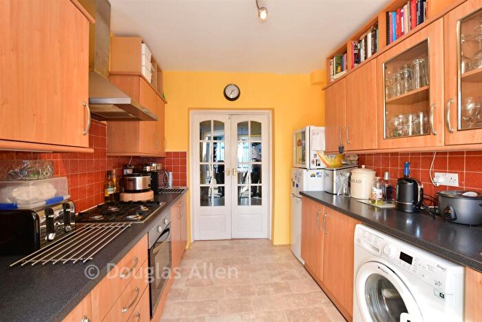 2 Bedroom Terraced House For Sale In Hunters Square, Dagenham, Essex, RM10