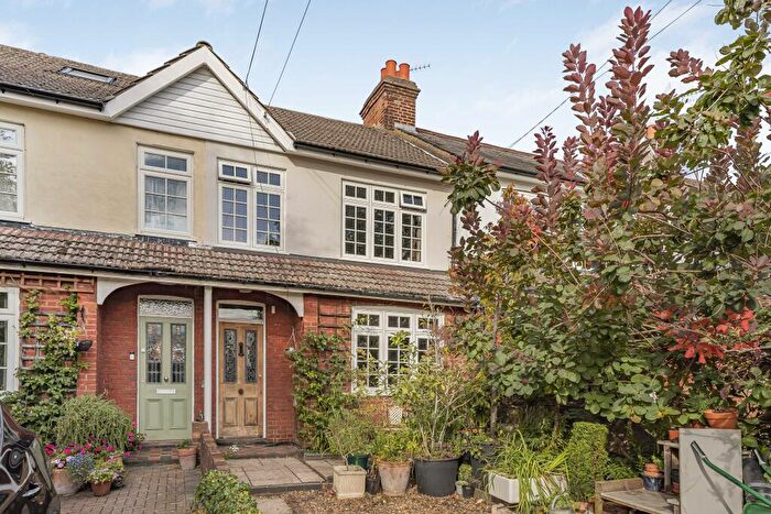 3 Bedroom Terraced House For Sale In Ramsbury Road, St Albans, Hertfordshire, AL1