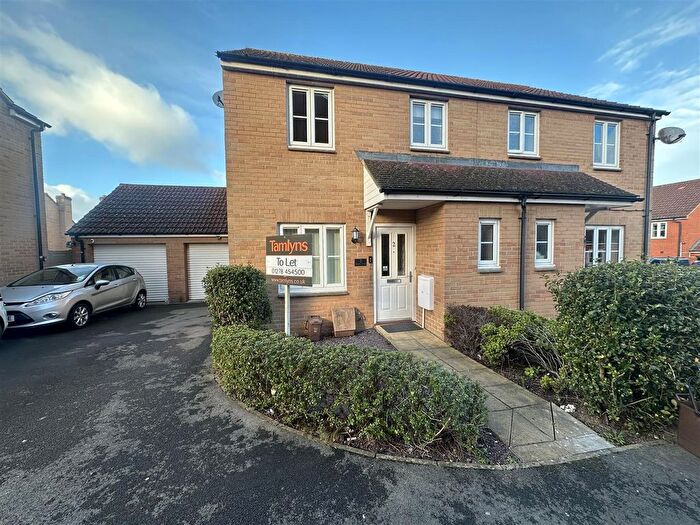 3 Bedroom Property To Rent In Orkney Close, Bridgwater, Somerset, TA6