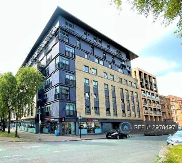 2 Bedroom Flat To Rent In Kent Road, Glasgow, G3