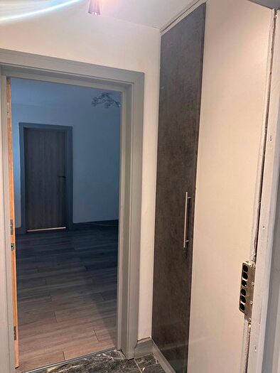 1 Bedroom Flat To Rent In Flat, - High Street, Houghton Regis, Dunstable, LU5