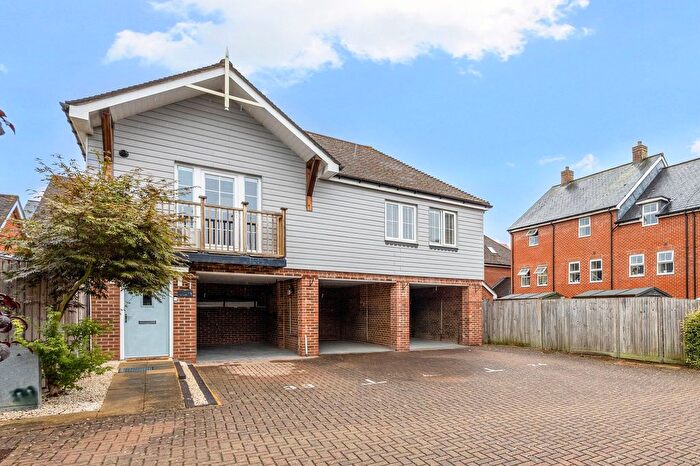 2 Bedroom Property For Sale In Thompson Road, Broadbridge Heath, RH12