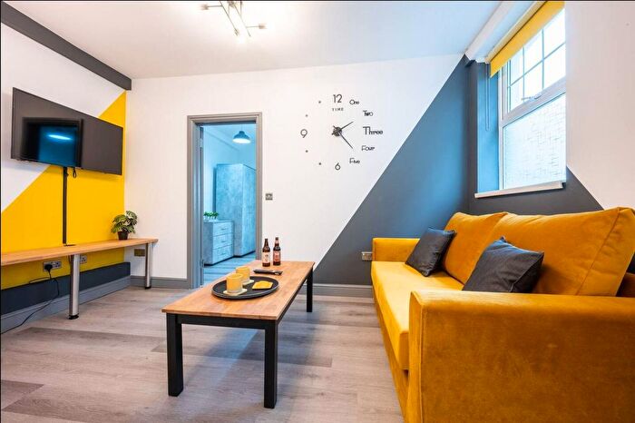 1 Bedroom Flat To Rent In Dalton Street, Cathays, Cardiff, CF24