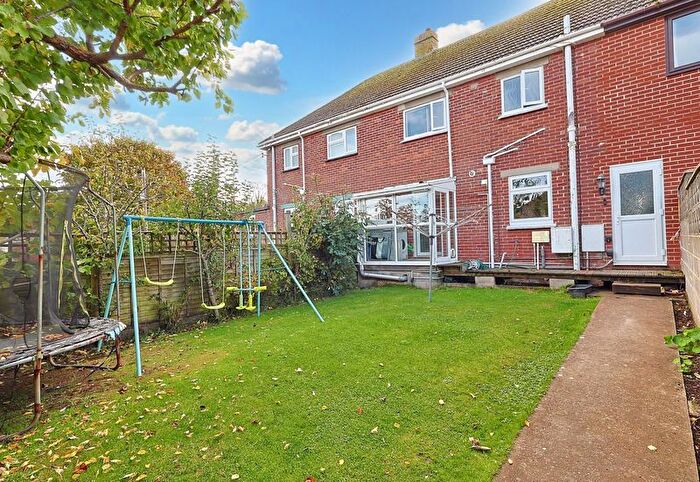 2 Bedroom Terraced House For Sale In Castor Close, Brixham, TQ5