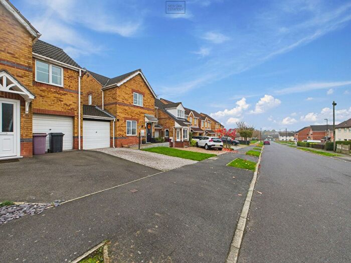 3 Bedroom Detached House For Sale In Crow Croft Road, Pilsley, S45