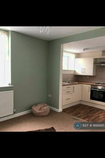 Studio To Rent In Mill Street, Clowne, Chesterfield, S43