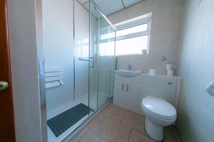 2 Bedroom Semi-Detached Bungalow For Sale In No., Roylen Avenue, Poulton - Le - Fylde, Lancs, FY6