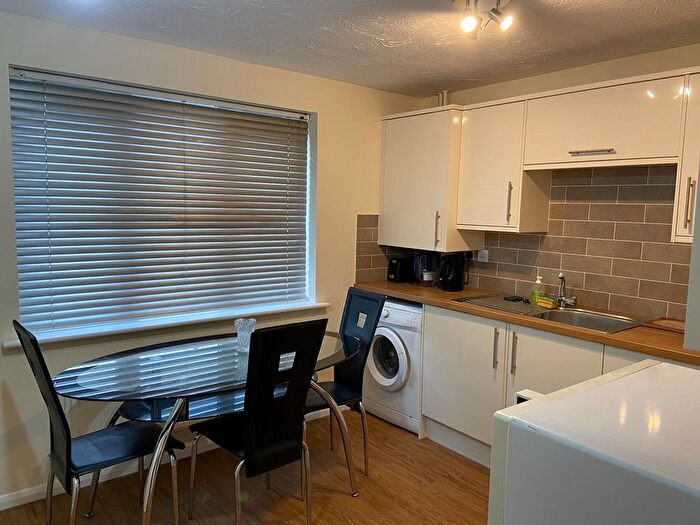 3 Bedroom Terraced House To Rent In Rodyard Way, Coventry, CV1