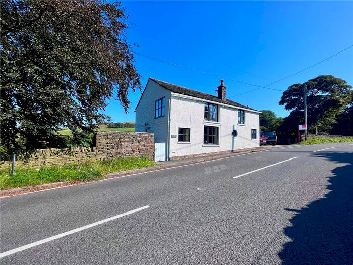 3 Bedroom Cottage For Sale In Washpool, Rainow, Macclesfield, Cheshire, SK10