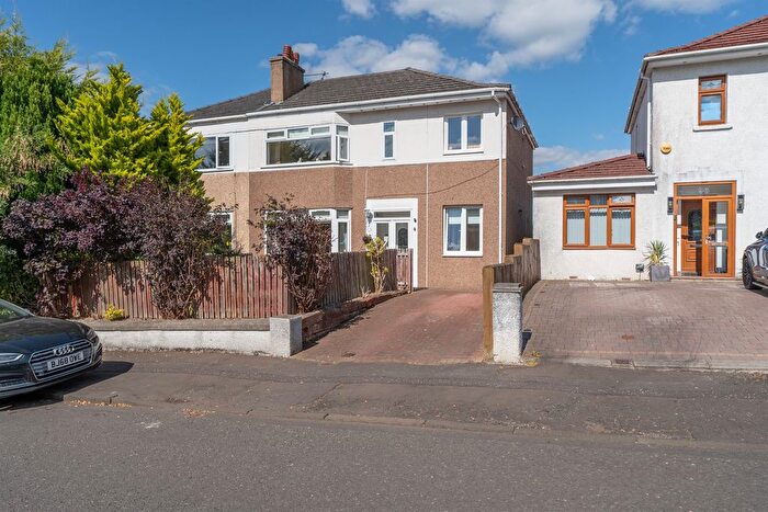4 Bedroom Semi-Detached House For Sale In Kilpatrick Gardens, Clarkston, Glasgow, G76
