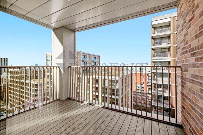 2 Bedroom Apartment To Rent In Salisbury House, Palmer Road, SW11