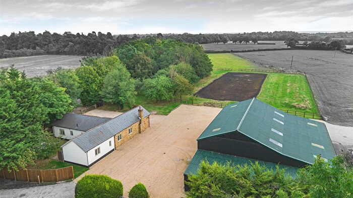 3 Bedroom Detached Bungalow For Sale In Epping Green, Hertford, SG13