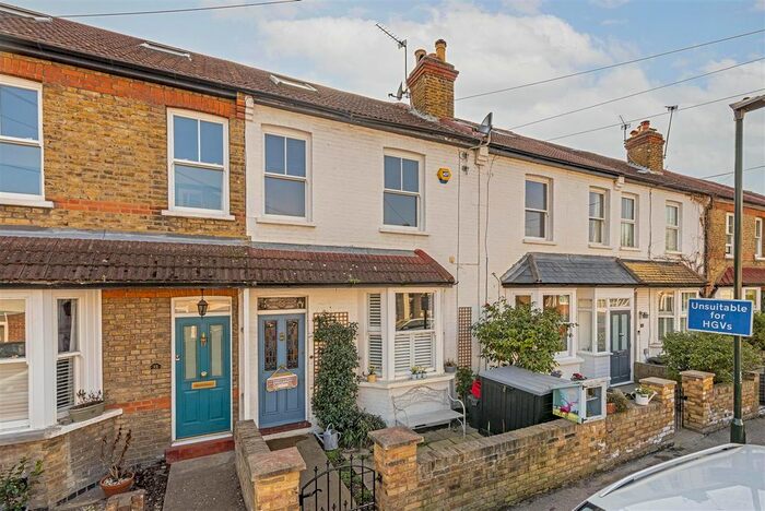 3 Bedroom Property To Rent In Holly Road, Hampton Hill, TW12