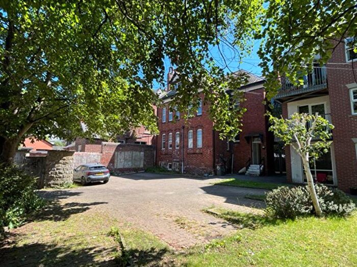 1 Bedroom Flat To Rent In Bainbrigge Road, Leeds, LS6