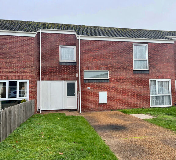 3 Bedroom Terraced House To Rent In Sycamore Walk, Raf Lakenheath, IP27