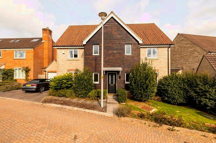 5 Bedroom House To Rent In Kings Croft, Long Ashton, BS41