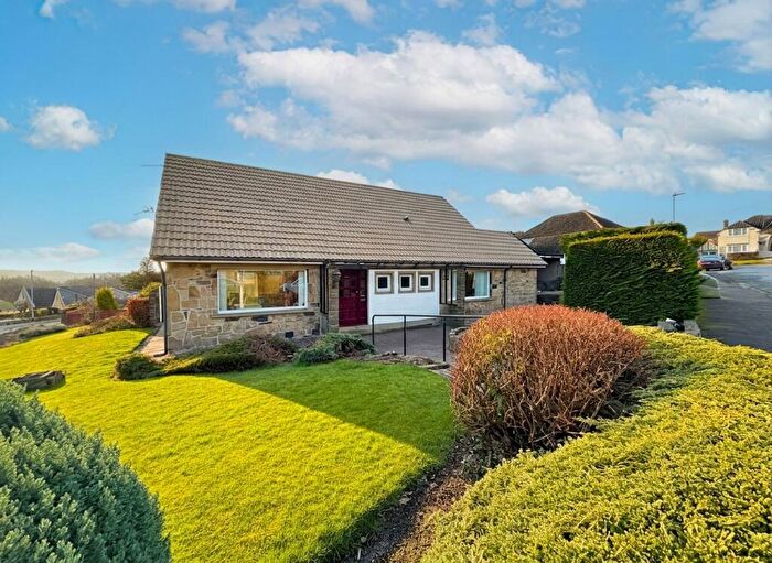 3 Bedroom Detached House For Sale In Henry Ralph Avenue, Huddersfield, Huddersfield, HD4