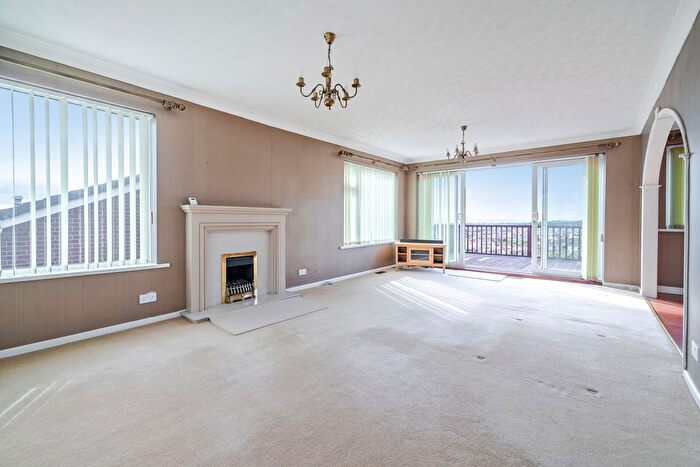 3 Bedroom Detached House For Sale In Dolphin Crescent, Paignton, Devon, TQ3