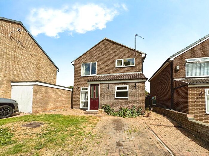 3 Bedroom Detached House For Sale In Riverside Way, Darlington, DL1