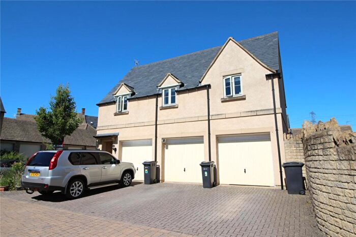 2 Bedroom Apartment To Rent In Savory Way, Cirencester, GL7