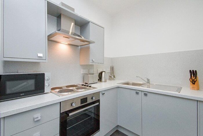 1 Bedroom Flat To Rent In Torness Street, Partick, Glasgow, G11