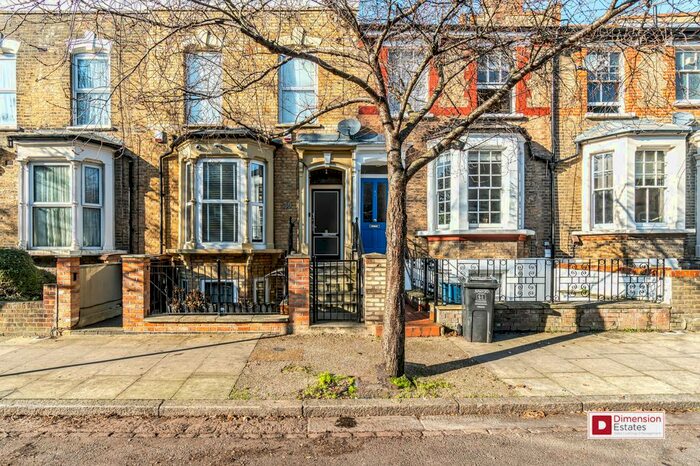 1 Bedroom Flat To Rent In Narford Road, Upper Clapton, Hackney, London, E5