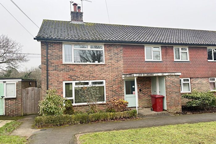 2 Bedroom Flat To Rent In Nell Ball, Plaistow, Billingshurst, West Sussex, RH14