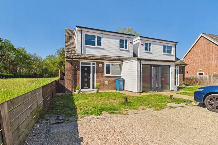 2 Bedroom Flat To Rent In Druids Close, Beck Row, IP28