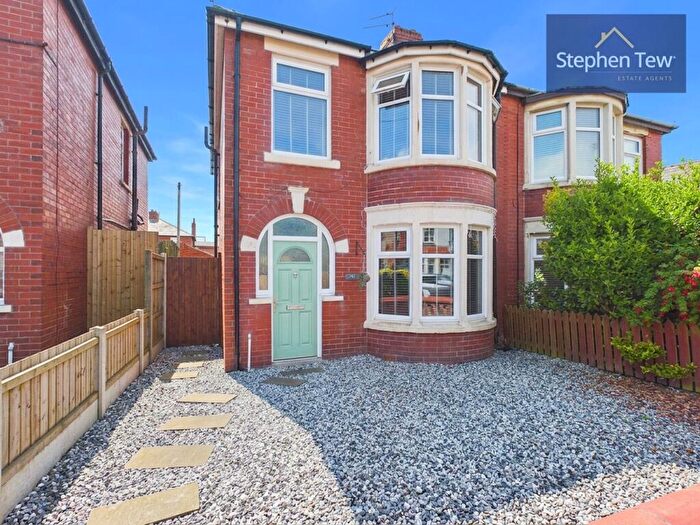 3 Bedroom Semi Detached House For Sale In Blenheim Avenue, Blackpool, FY1