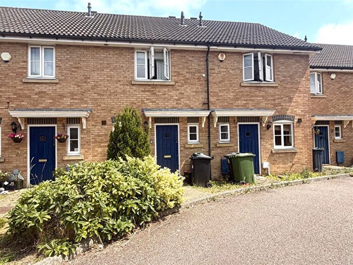 2 Bedroom Terraced House To Rent In Lacock Gardens, Maidstone, ME15