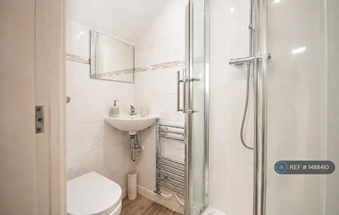 5 Bedroom Terraced House To Rent In Beatrix Place, Bristol, BS7