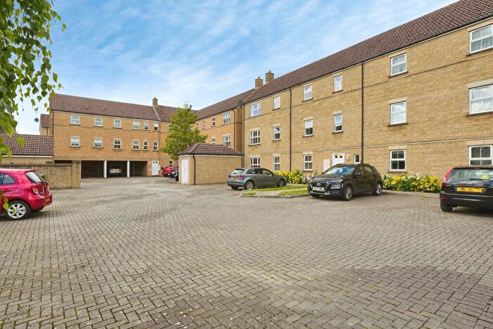 2 Bedroom Apartment For Sale In Grouse Road, Calne, SN11